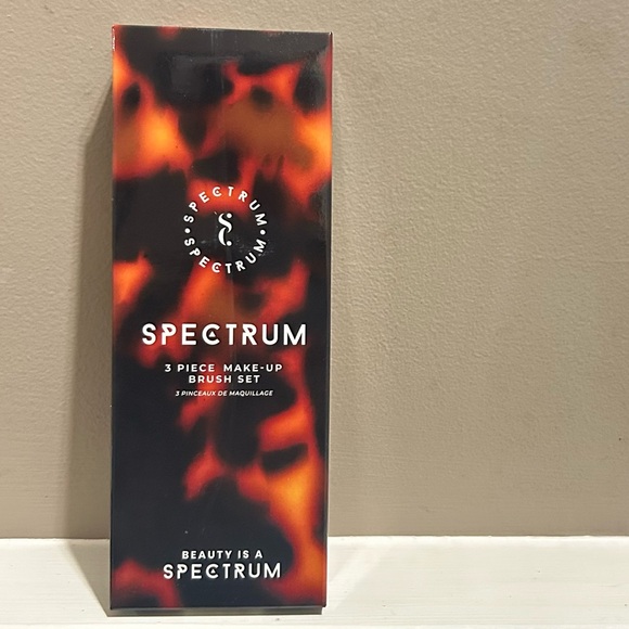 NWT 3pc SPECTRUM Pantherine Multi-Tasking Synthetic Makeup Brush Set - Picture 8 of 8